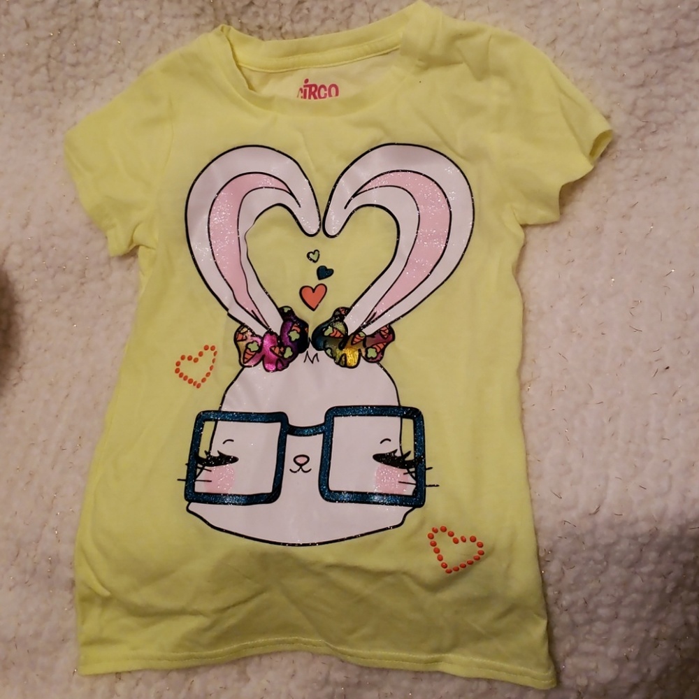 ✳3 / $20 ✳ Circo Graphic Tshirt  with bunny in glasses.